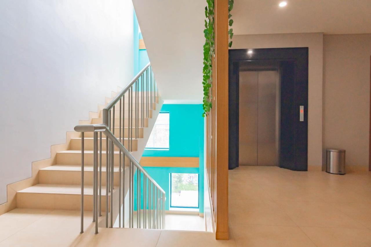 Sans Hotel Alexander Bandung Ngoại thất bức ảnh