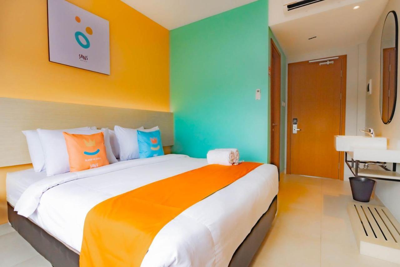 Sans Hotel Alexander Bandung Ngoại thất bức ảnh