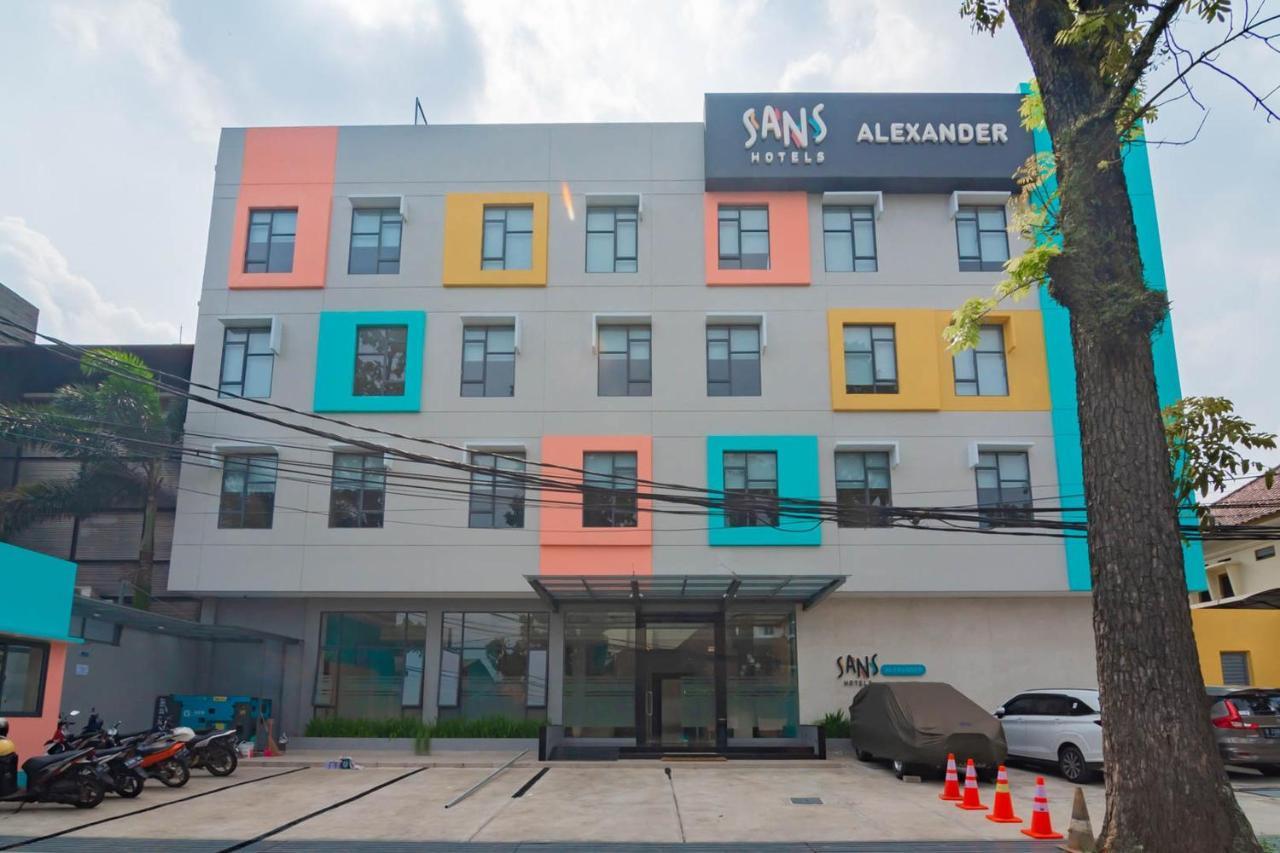 Sans Hotel Alexander Bandung Ngoại thất bức ảnh