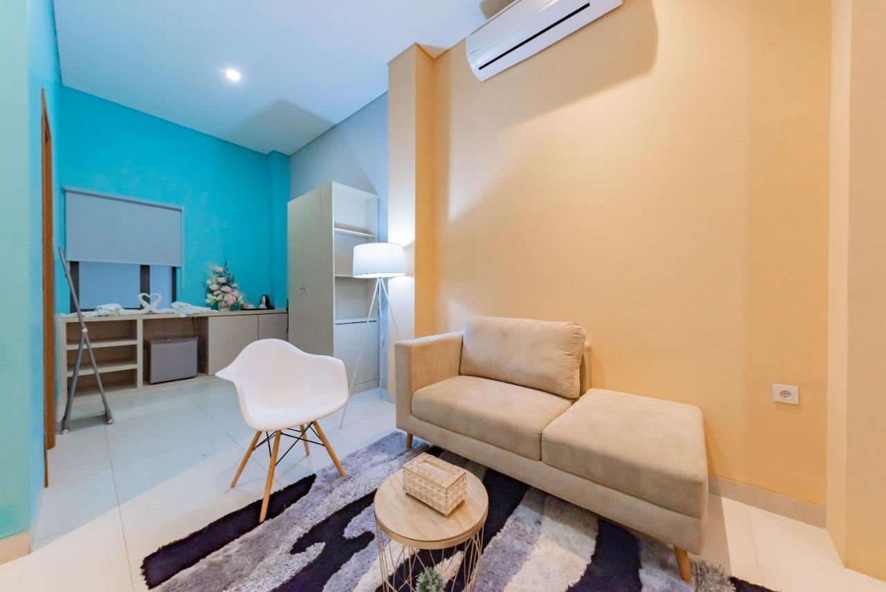 Sans Hotel Alexander Bandung Ngoại thất bức ảnh